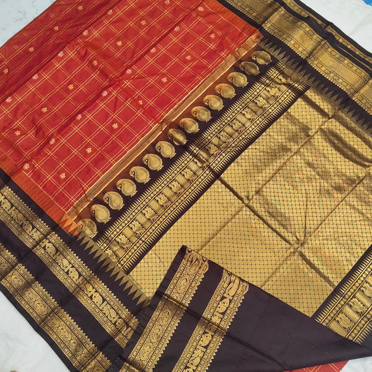 Premium Semi Gadwal Pattu with Rich Pallu and Jari Checks Butta