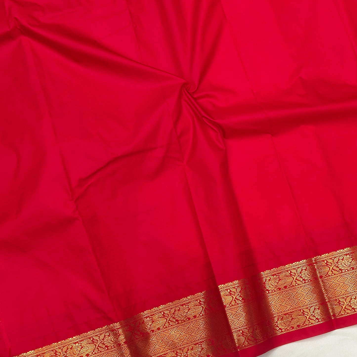 Premium Semi Gadwal Pattu Checks Saree
